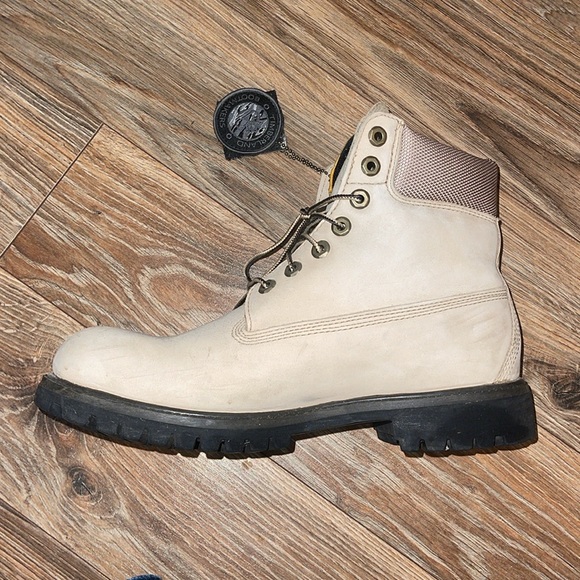 Timberland - Picture 3 of 7